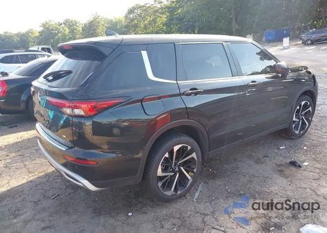 2024 Mitsubishi Outlander Se 2.5 2Wd/Se Black Edition S-Awc/Se Black Edition W/Pano Roof S-Awc из США, поврежденный, VIN JA4J3VA82RZ050530